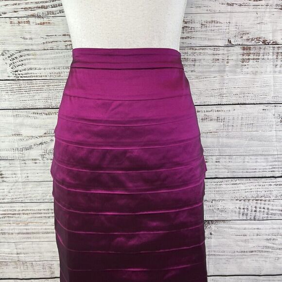 St. John Skirt sz 10 Magenta Taffeta Silk Straight Knee Wedding Cocktail Modest - Picture 3 of 10